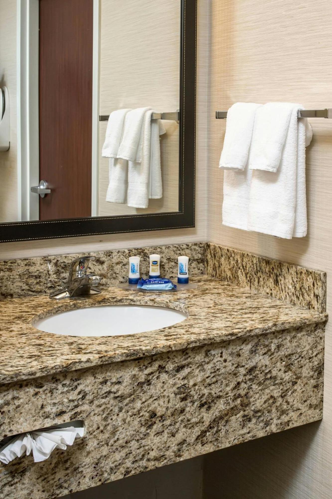 Fairfield Inn & Suites Jacksonville Airport Exterior foto